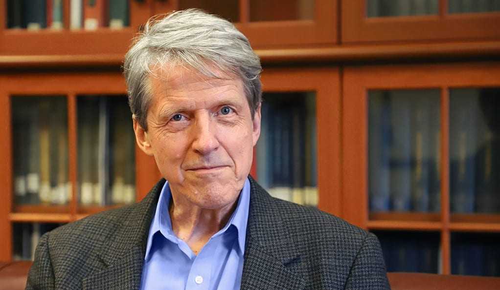 Nobel Ödüllü Olan Ekonomist Bitcoin Alacağını İfade Etti