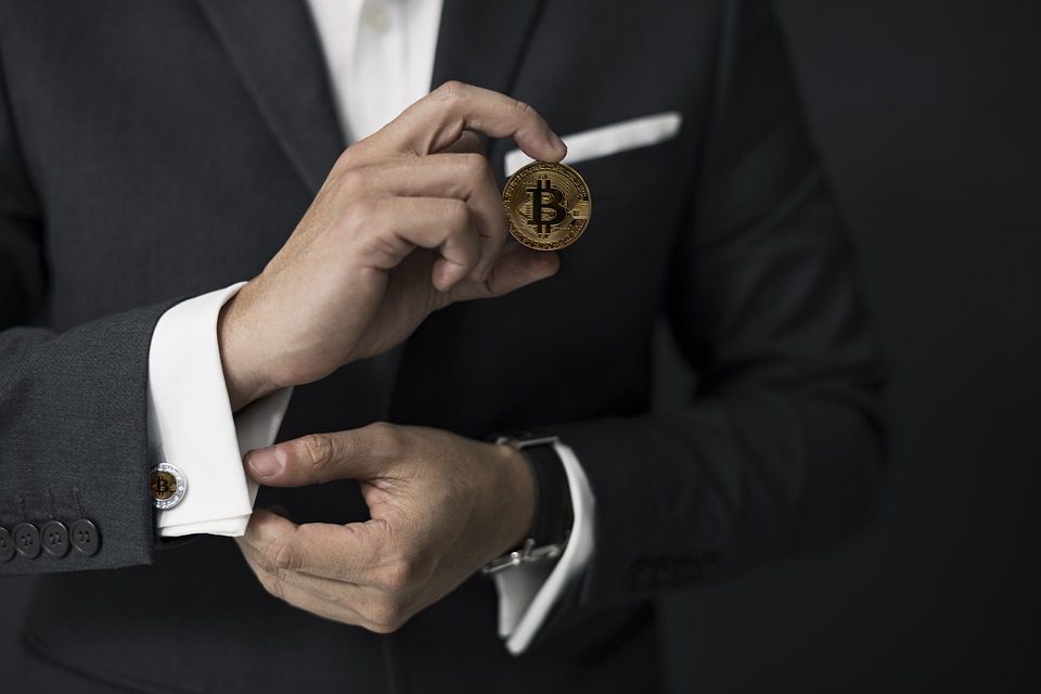 Bitcoin'in Her Adımını Bilen Analistten Yatırımcılara Önemli Uyarı!