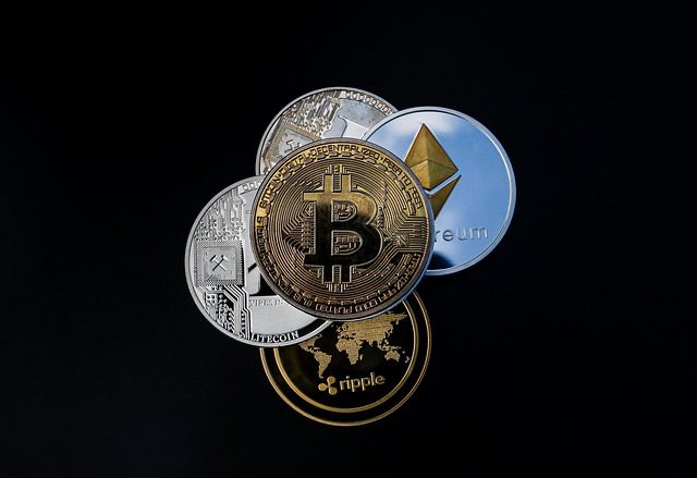 Ünlü Analistten Açıklama: Bu 3 Altcoine Dikkat Edin, Bitcoin'i Neler Bekliyor!