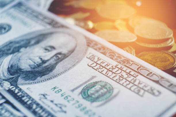 Uzman Kurumların Dolar Tahminleri: Dolar Yükselecek mi?