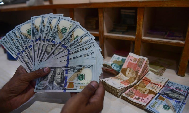 Altın ve Dolar kurunun ateşi yükseldi! Ünlü analistten kritik uyarı: kar satışlarına dikkat