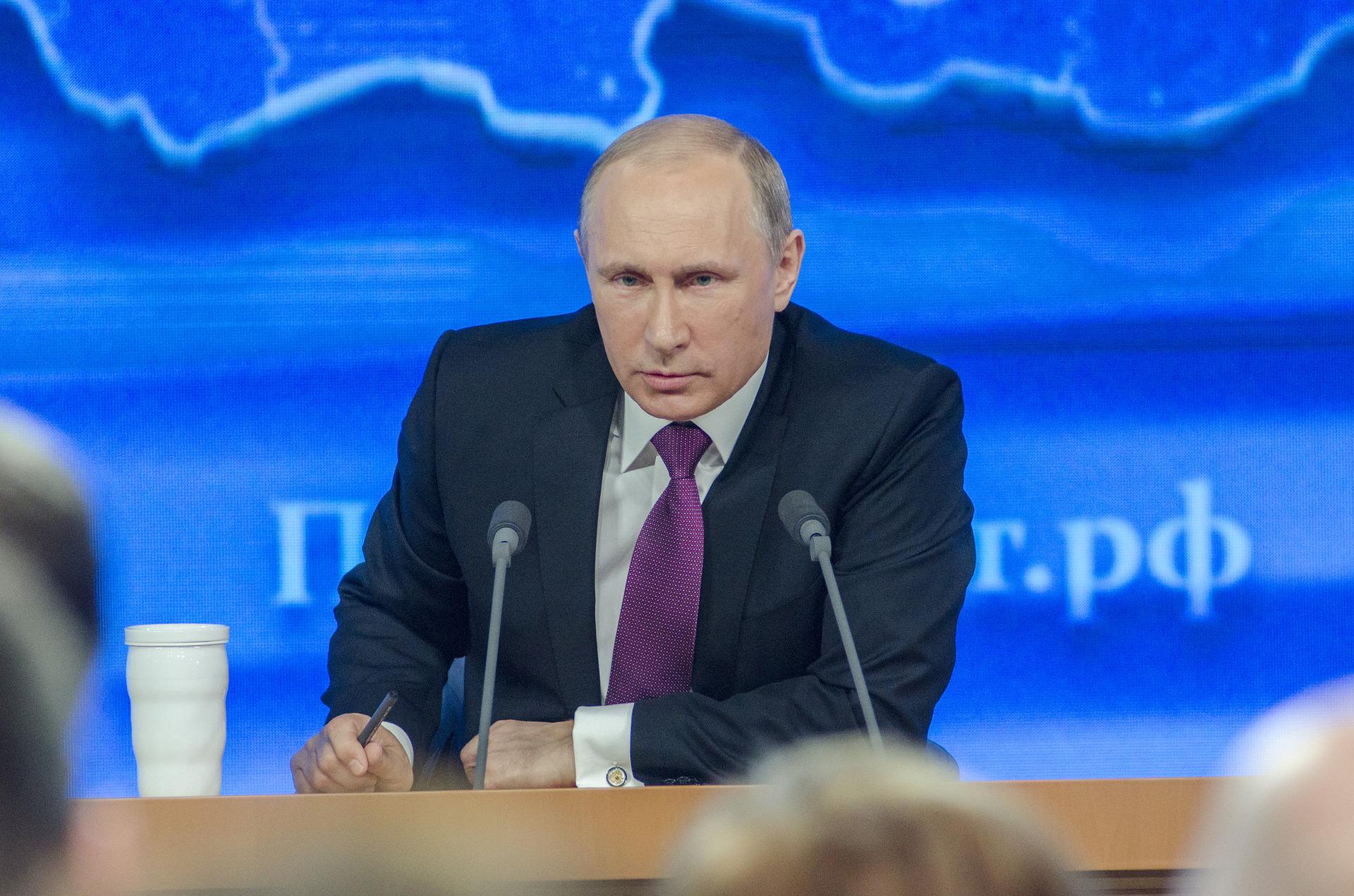 Putin'den Bitcoin Açıklaması: "Gelişmeye Devam Edecek"