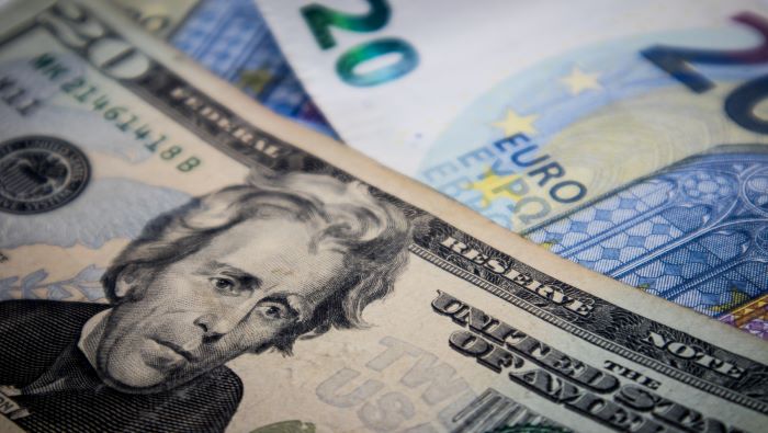 Dolar ve Euro'da Yükseliş Devam Edecek Mi? Uzmanlardan Uyarı Geldi!
