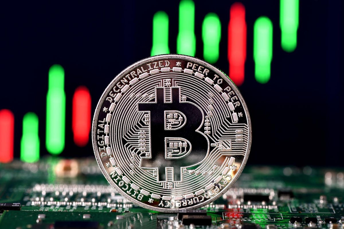 Ünlü Analistten Yatırımcılara Uyarı: Bitcoin İçin Temkinli Olun! Şaşırtan Bitcoin Tahmini