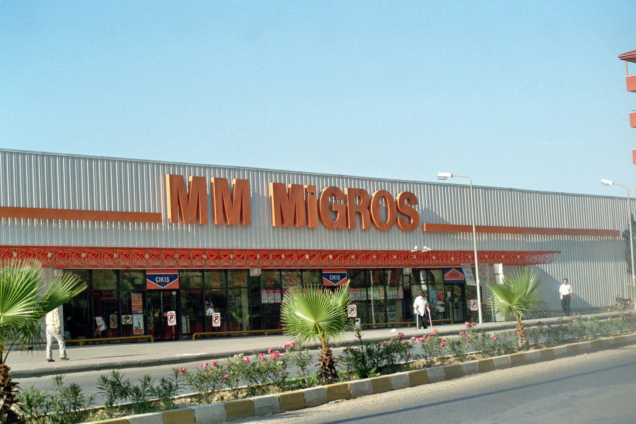 Perakende Devi Migros'un Net Karında %201'lik Dev Artış!