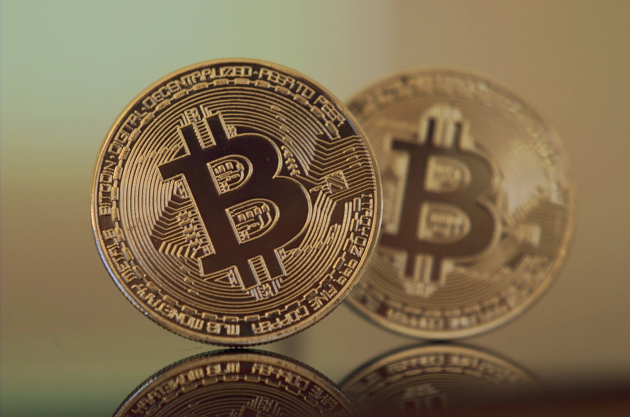 Ekonomist Timothy Peterson’dan Bitcoin İçin Düşüş Uyarısı: 70.000 Dolara Gerileyebilir
