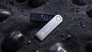 ledger-nano-x-cuzdan-001.jpg